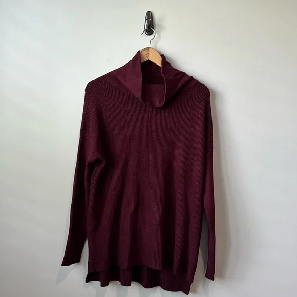 NWT Devotion by Cyrus Turtleneck Tunic Knit Sweater S - Picture 1 of 5